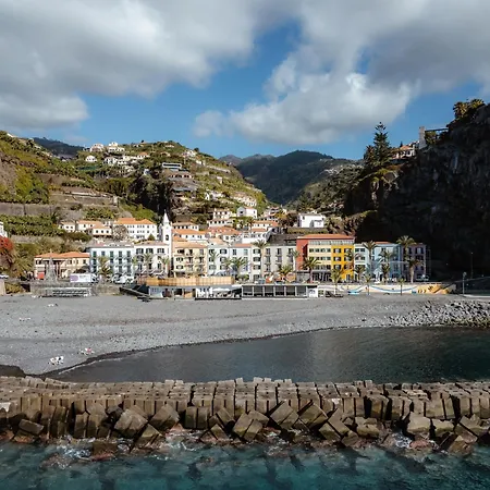 Ourmadeira - Casa Jardim Mar, Seaviews *