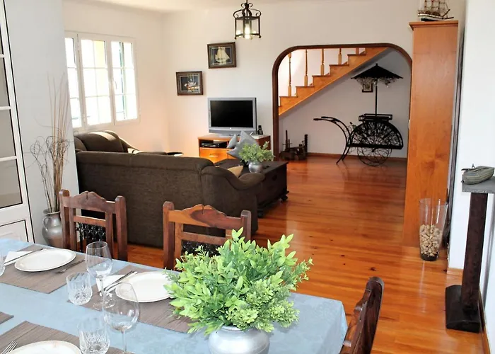 فيلة Ourmadeira - Casa Jardim Mar *